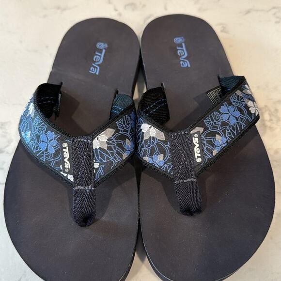 Teva Mush Mandalyn Sandal Black Blue Floral Comfort FlipFlop thick sole size 7 - Picture 5 of 8